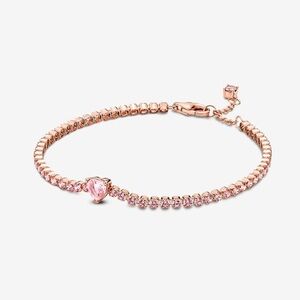 Sparking heart tennis bracelet